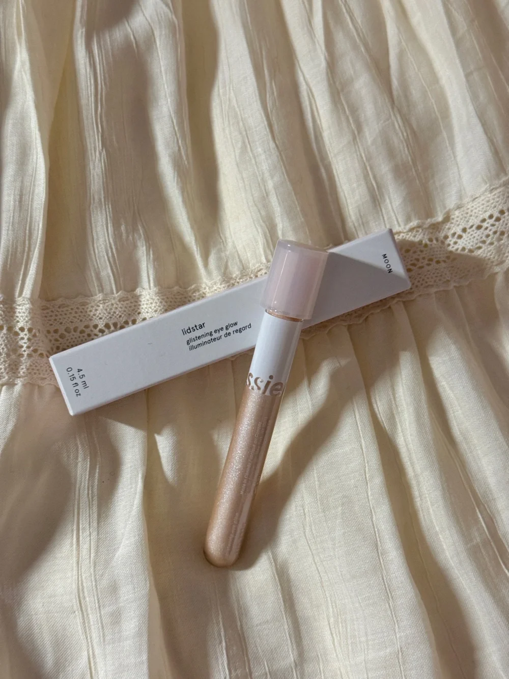 Glossier Lidstar Glistening Eye Glow in Moon BNIB